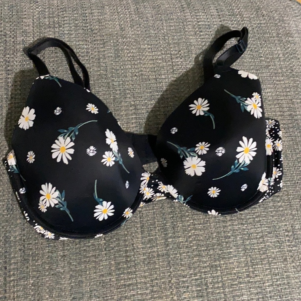 Vs Bra - image 1